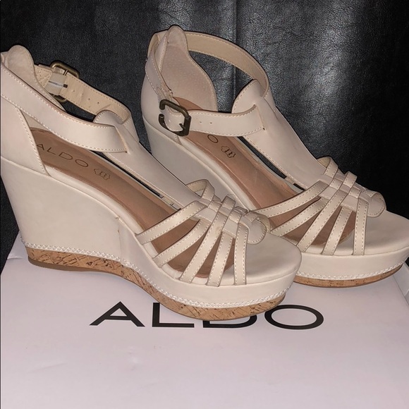 ALDO Tasina wedges size 9 sandals shoes - Picture 1 of 5